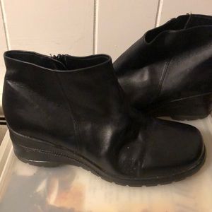 Low heel Boots, Black Leather, Women's 10